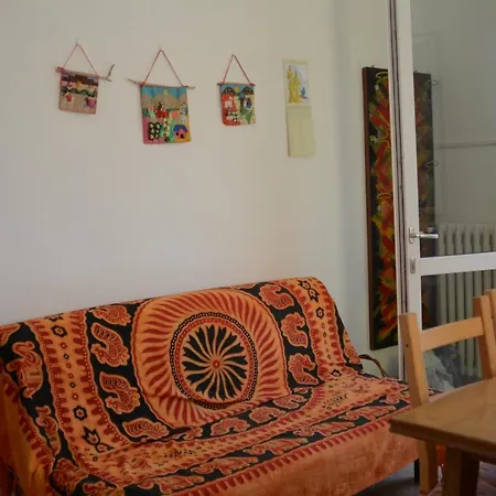 Апартаменты Chez Lafayette Apartments *